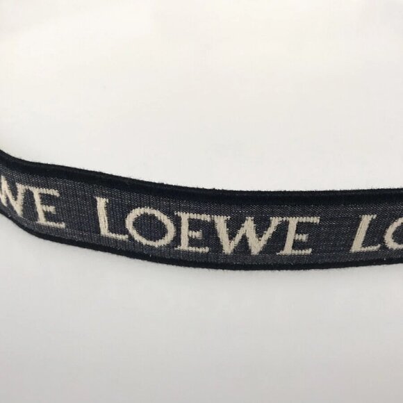 LOEWE Amazona 16 Hand bag - Picture 11 of 16